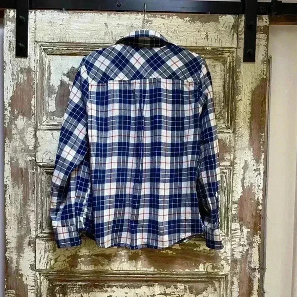 J. Crew Women’s Classic red/white/blue Plaid Flannel Button Down shirt, size L - Picture 2 of 4